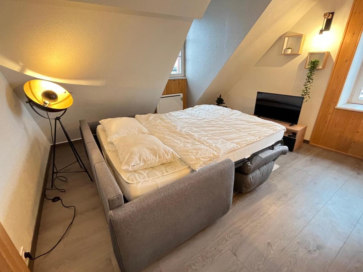 Le Coeur De Pontarlier Lägenhet Exteriör bild