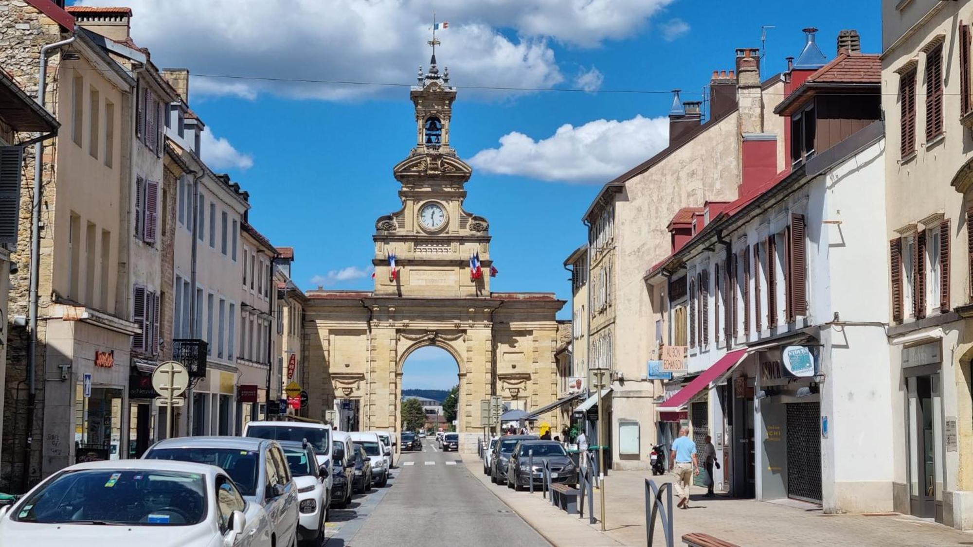 Le Coeur De Pontarlier Lägenhet Exteriör bild